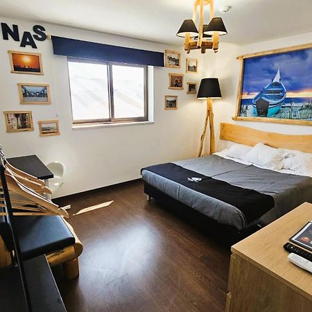 פראיה דה מירה Atlantic Spot Guest House מראה חיצוני תמונה