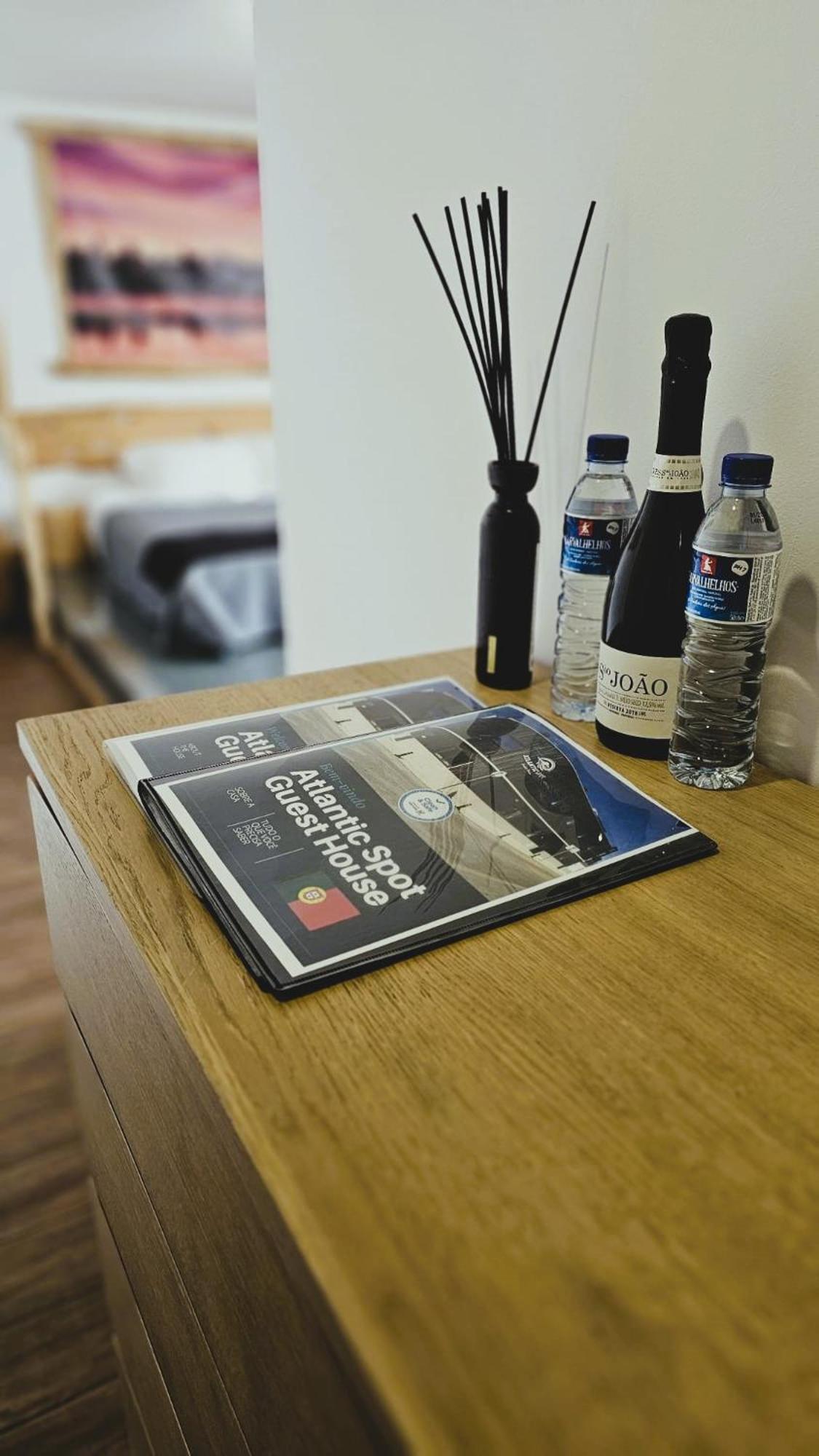 פראיה דה מירה Atlantic Spot Guest House מראה חיצוני תמונה
